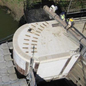 Canal-lock-coping